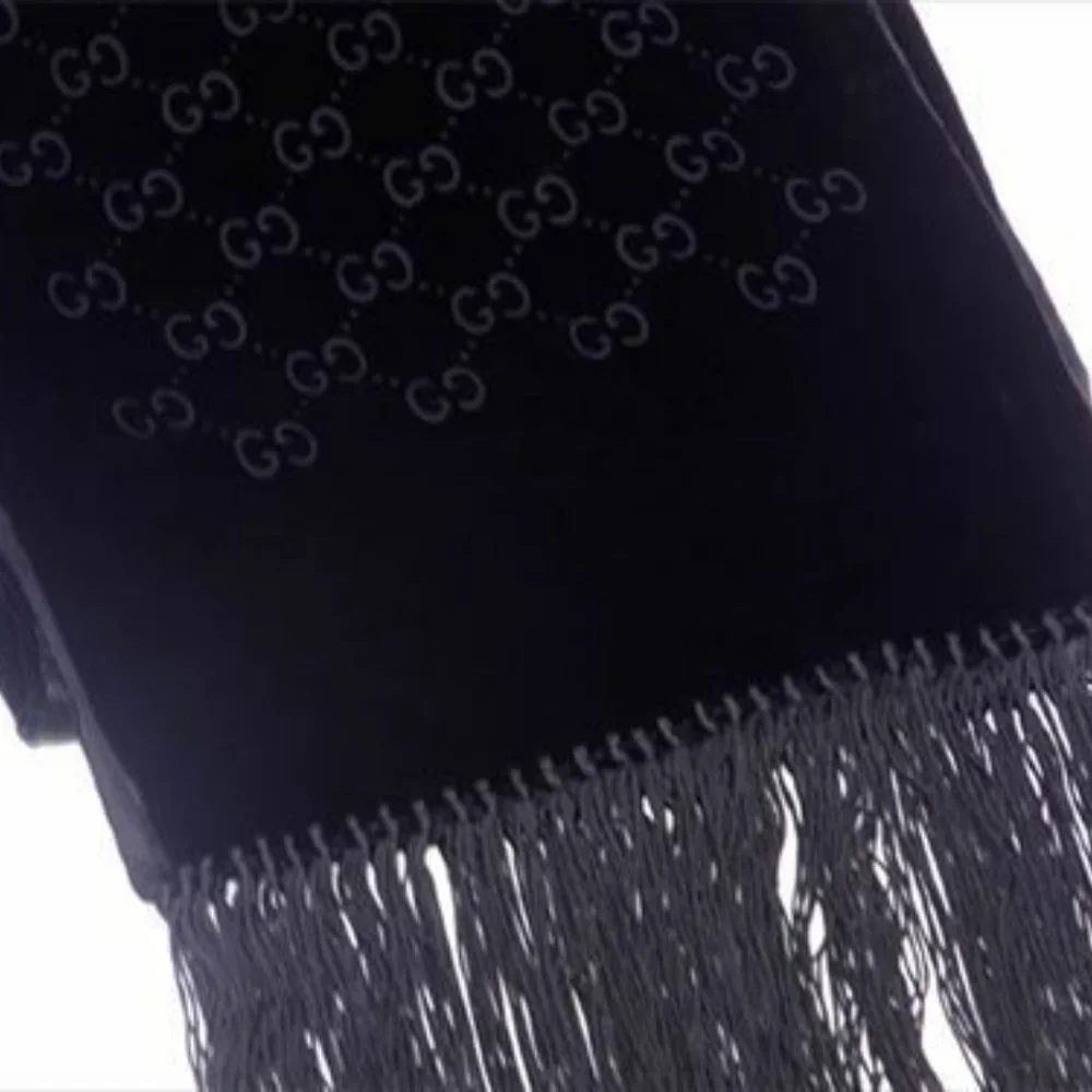 Gucci Scarf G logos Black Woman unisex Authentic Used - Picture 2 of 6